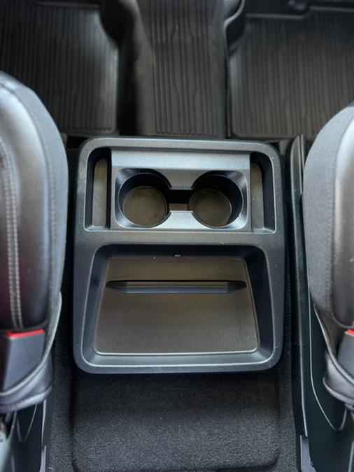 2021 Ford Explorer XLT 4WD, available for sale in Paterson, New Jersey | Speedway Motors LLC. Paterson, New Jersey 2021 Ford Explorer XLT 4WD, available for sale in Paterson, New Jersey | Speedway Motors LLC. Paterson, New Jersey
