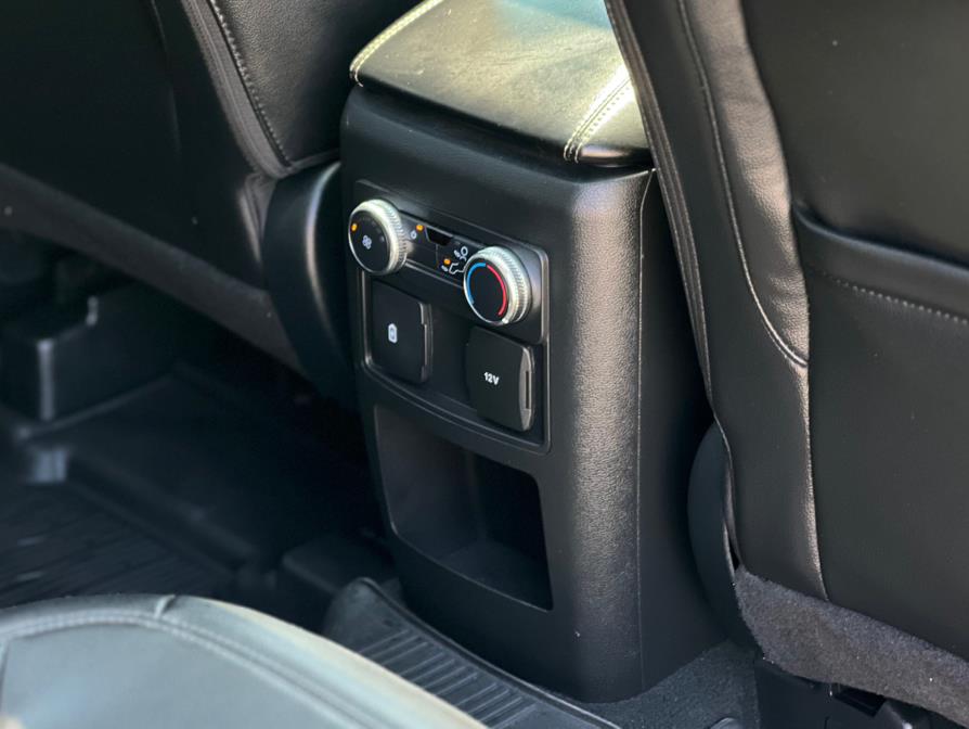 2021 Ford Explorer XLT 4WD, available for sale in Paterson, New Jersey | Speedway Motors LLC. Paterson, New Jersey 2021 Ford Explorer XLT 4WD, available for sale in Paterson, New Jersey | Speedway Motors LLC. Paterson, New Jersey