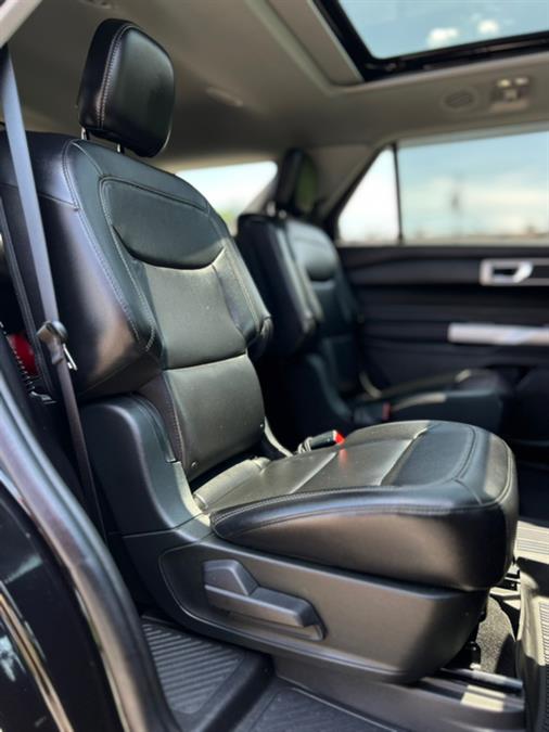 2021 Ford Explorer XLT 4WD, available for sale in Paterson, New Jersey | Speedway Motors LLC. Paterson, New Jersey 2021 Ford Explorer XLT 4WD, available for sale in Paterson, New Jersey | Speedway Motors LLC. Paterson, New Jersey