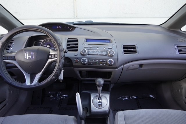 2010 Honda Civic Sdn EX 4dr Auto(SUNROOF), available for sale in Riverside, California | Big Timin Motors LLC. Riverside, California 2010 Honda Civic Sdn EX 4dr Auto(SUNROOF), available for sale in Riverside, California | Big Timin Motors LLC. Riverside, California