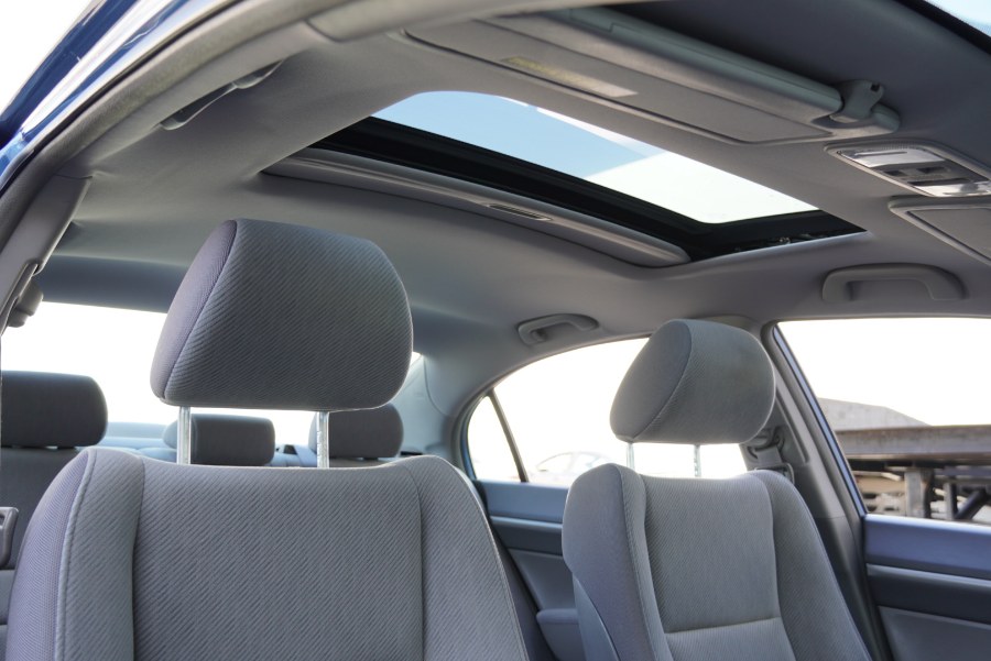 2010 Honda Civic Sdn EX 4dr Auto(SUNROOF), available for sale in Riverside, California | Big Timin Motors LLC. Riverside, California 2010 Honda Civic Sdn EX 4dr Auto(SUNROOF), available for sale in Riverside, California | Big Timin Motors LLC. Riverside, California