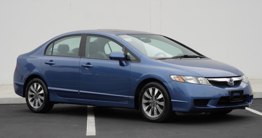 2010 Honda Civic Sdn EX 4dr Auto(SUNROOF), available for sale in Riverside, California | Big Timin Motors LLC. Riverside, California 2010 Honda Civic Sdn EX 4dr Auto(SUNROOF), available for sale in Riverside, California | Big Timin Motors LLC. Riverside, California