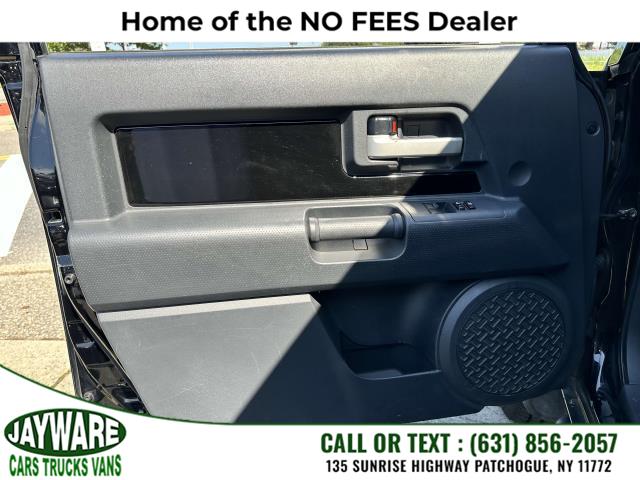 2013 Toyota Fj Cruiser 4WD 4dr Auto (Natl), available for sale in Patchogue, New York | Jayware Cars Trucks Vans. Patchogue, New York 2013 Toyota Fj Cruiser 4WD 4dr Auto (Natl), available for sale in Patchogue, New York | Jayware Cars Trucks Vans. Patchogue, New York