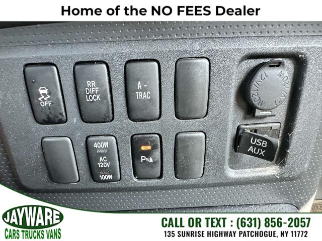 2013 Toyota Fj Cruiser 4WD 4dr Auto (Natl), available for sale in Patchogue, New York | Jayware Cars Trucks Vans. Patchogue, New York 2013 Toyota Fj Cruiser 4WD 4dr Auto (Natl), available for sale in Patchogue, New York | Jayware Cars Trucks Vans. Patchogue, New York