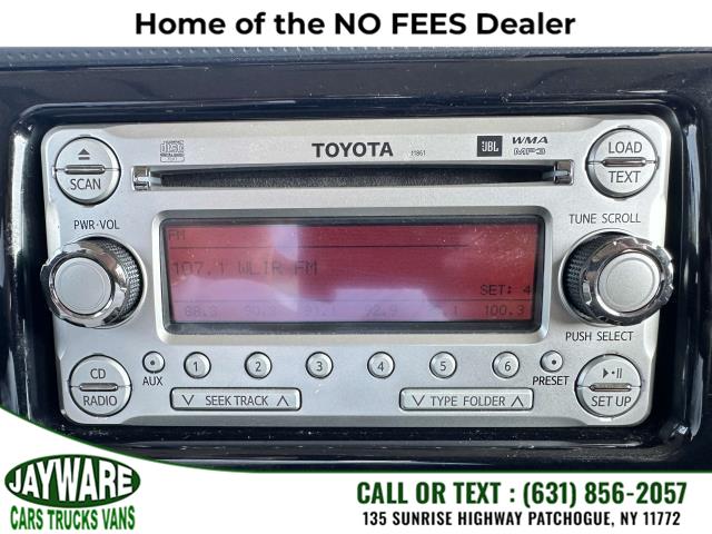 2013 Toyota Fj Cruiser 4WD 4dr Auto (Natl), available for sale in Patchogue, New York | Jayware Cars Trucks Vans. Patchogue, New York 2013 Toyota Fj Cruiser 4WD 4dr Auto (Natl), available for sale in Patchogue, New York | Jayware Cars Trucks Vans. Patchogue, New York