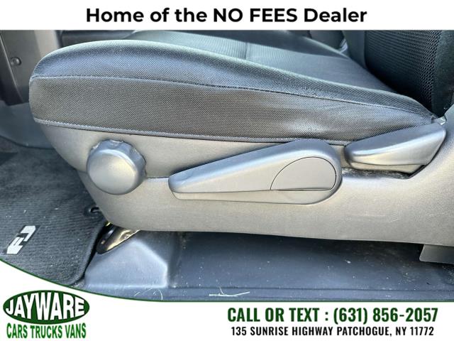 2013 Toyota Fj Cruiser 4WD 4dr Auto (Natl), available for sale in Patchogue, New York | Jayware Cars Trucks Vans. Patchogue, New York 2013 Toyota Fj Cruiser 4WD 4dr Auto (Natl), available for sale in Patchogue, New York | Jayware Cars Trucks Vans. Patchogue, New York