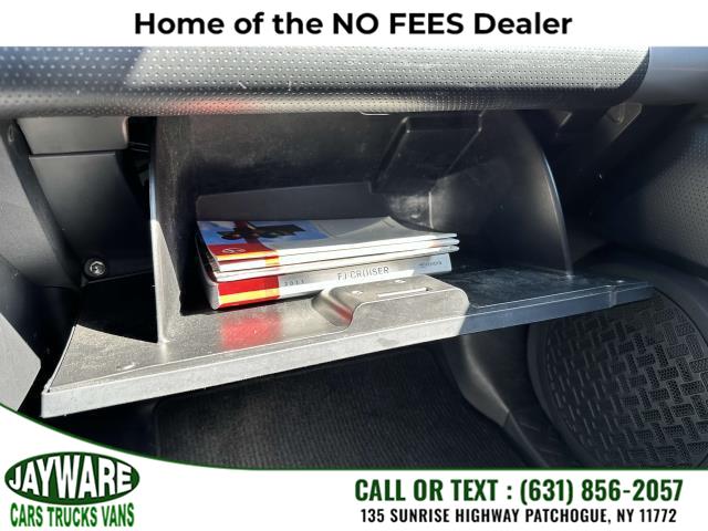 2013 Toyota Fj Cruiser 4WD 4dr Auto (Natl), available for sale in Patchogue, New York | Jayware Cars Trucks Vans. Patchogue, New York 2013 Toyota Fj Cruiser 4WD 4dr Auto (Natl), available for sale in Patchogue, New York | Jayware Cars Trucks Vans. Patchogue, New York
