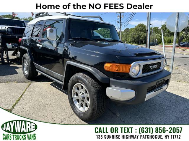 2013 Toyota Fj Cruiser 4WD 4dr Auto (Natl), available for sale in Patchogue, New York | Jayware Cars Trucks Vans. Patchogue, New York 2013 Toyota Fj Cruiser 4WD 4dr Auto (Natl), available for sale in Patchogue, New York | Jayware Cars Trucks Vans. Patchogue, New York