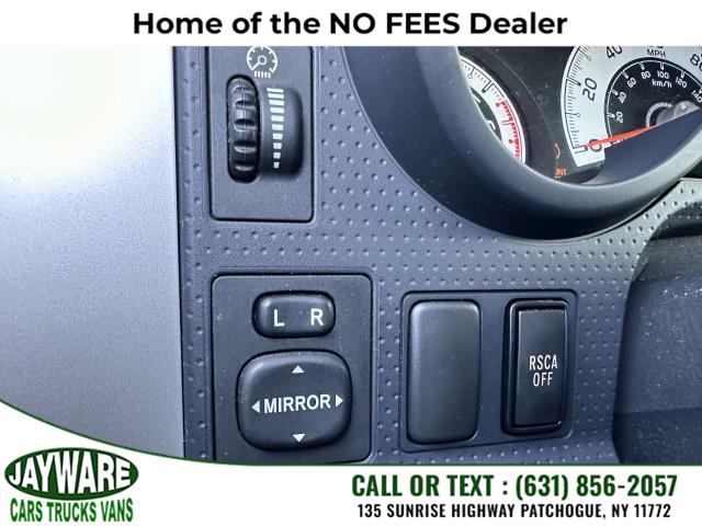2013 Toyota Fj Cruiser 4WD 4dr Auto (Natl), available for sale in Patchogue, New York | Jayware Cars Trucks Vans. Patchogue, New York 2013 Toyota Fj Cruiser 4WD 4dr Auto (Natl), available for sale in Patchogue, New York | Jayware Cars Trucks Vans. Patchogue, New York