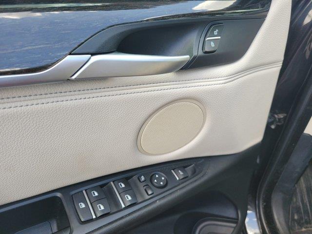 2018 BMW X5 sDrive35i Sports Activity Vehicle, available for sale in Fort Myers, Florida | Carlux Fort Myers. Fort Myers, Florida 2018 BMW X5 sDrive35i Sports Activity Vehicle, available for sale in Fort Myers, Florida | Carlux Fort Myers. Fort Myers, Florida