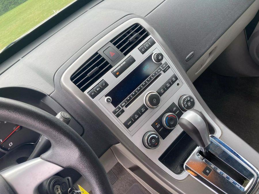 2007 Chevrolet Equinox LS Sport Utility 4D, available for sale in Wolcott, New York | Auto Hunter CNY. Wolcott, New York 2007 Chevrolet Equinox LS Sport Utility 4D, available for sale in Wolcott, New York | Auto Hunter CNY. Wolcott, New York