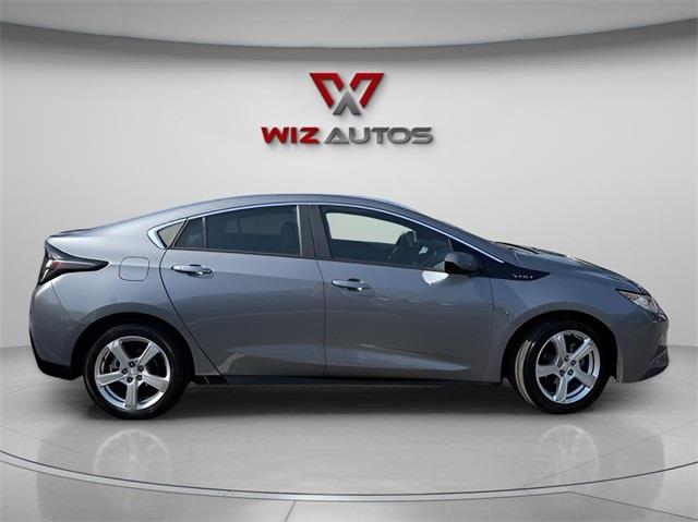 2018 Chevrolet Volt LT, available for sale in Stratford, Connecticut | Wiz Leasing Inc. Stratford, Connecticut 2018 Chevrolet Volt LT, available for sale in Stratford, Connecticut | Wiz Leasing Inc. Stratford, Connecticut