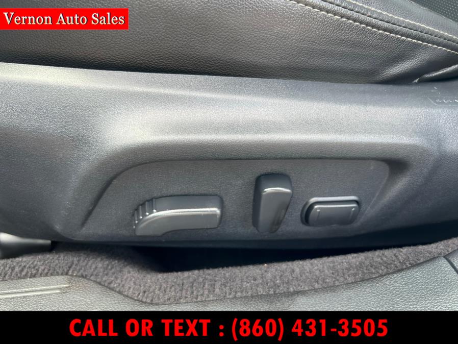 2015 Subaru Outback 4dr Wgn 2.5i Limited PZEV, available for sale in Manchester, Connecticut | Vernon Auto Sale & Service. Manchester, Connecticut 2015 Subaru Outback 4dr Wgn 2.5i Limited PZEV, available for sale in Manchester, Connecticut | Vernon Auto Sale & Service. Manchester, Connecticut