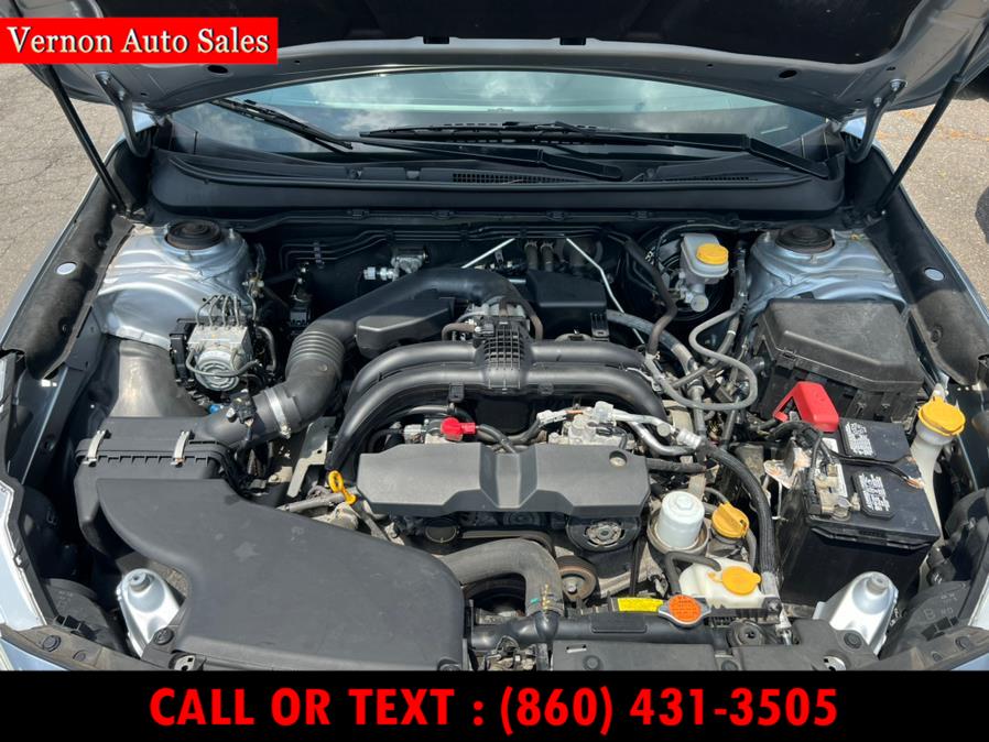 2015 Subaru Outback 4dr Wgn 2.5i Limited PZEV, available for sale in Manchester, Connecticut | Vernon Auto Sale & Service. Manchester, Connecticut 2015 Subaru Outback 4dr Wgn 2.5i Limited PZEV, available for sale in Manchester, Connecticut | Vernon Auto Sale & Service. Manchester, Connecticut