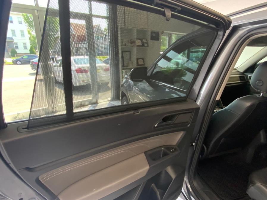 2021 Volkswagen Atlas 2021.5 2.0T SE w/Technology 4MOTION, available for sale in Hartford, Connecticut | Franklin Motors Auto Sales LLC. Hartford, Connecticut 2021 Volkswagen Atlas 2021.5 2.0T SE w/Technology 4MOTION, available for sale in Hartford, Connecticut | Franklin Motors Auto Sales LLC. Hartford, Connecticut