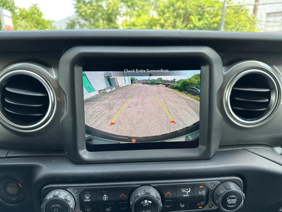 2021 Jeep Wrangler Unlimited Sahara 4x4, available for sale in Milford, Connecticut | Dealertown Auto Wholesalers. Milford, Connecticut 2021 Jeep Wrangler Unlimited Sahara 4x4, available for sale in Milford, Connecticut | Dealertown Auto Wholesalers. Milford, Connecticut