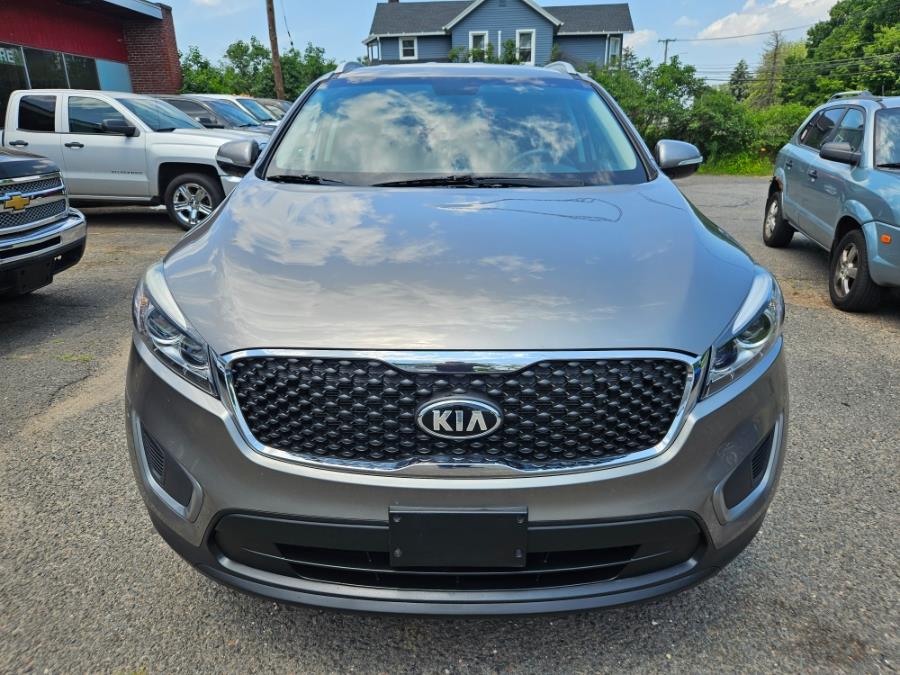 2016 Kia Sorento AWD 4dr 2.4L LX, available for sale in East Windsor, Connecticut | Toro Auto. East Windsor, Connecticut 2016 Kia Sorento AWD 4dr 2.4L LX, available for sale in East Windsor, Connecticut | Toro Auto. East Windsor, Connecticut