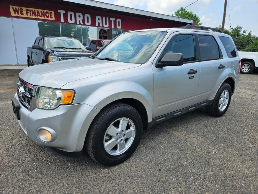 2012 Ford Escape 4WD 4dr XLT, available for sale in East Windsor, Connecticut | Toro Auto. East Windsor, Connecticut 2012 Ford Escape 4WD 4dr XLT, available for sale in East Windsor, Connecticut | Toro Auto. East Windsor, Connecticut