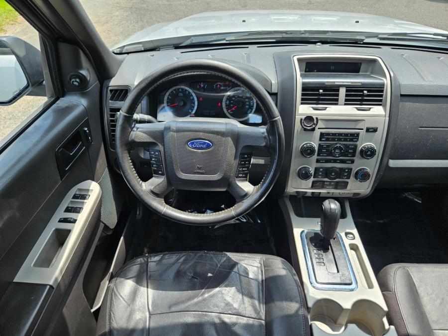 2012 Ford Escape 4WD 4dr XLT, available for sale in East Windsor, Connecticut | Toro Auto. East Windsor, Connecticut 2012 Ford Escape 4WD 4dr XLT, available for sale in East Windsor, Connecticut | Toro Auto. East Windsor, Connecticut