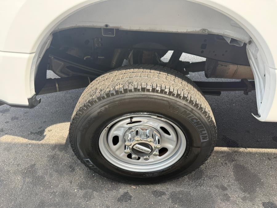 2017 Ford Super Duty F-250 SRW XL 4WD Reg Cab 8'' Box, available for sale in East Windsor, Connecticut | Century Auto And Truck. East Windsor, Connecticut 2017 Ford Super Duty F-250 SRW XL 4WD Reg Cab 8'' Box, available for sale in East Windsor, Connecticut | Century Auto And Truck. East Windsor, Connecticut