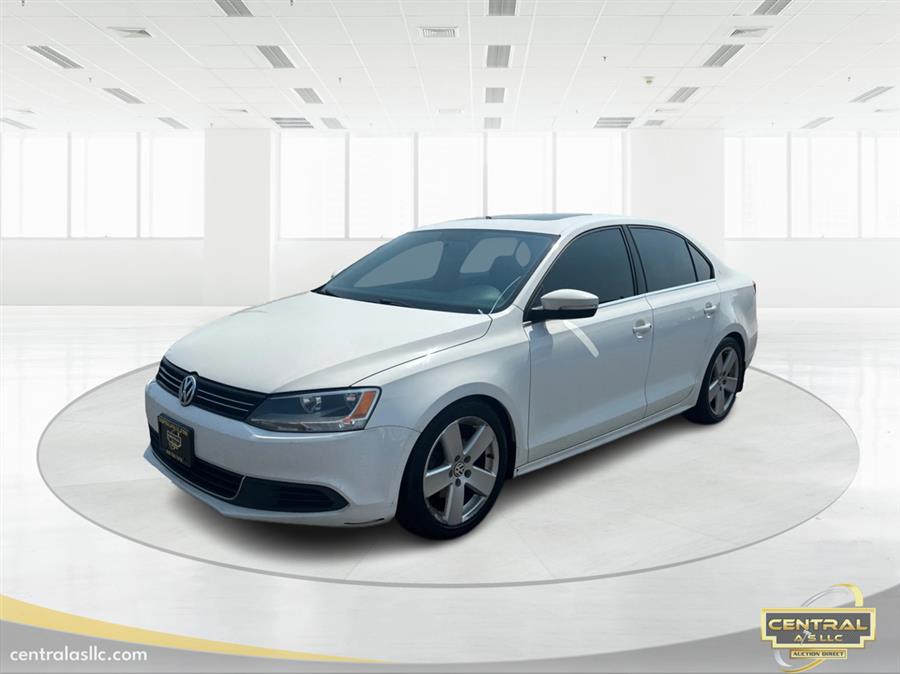 Used 2013 Volkswagen Jetta Sedan in East Windsor, Connecticut | Central A/S LLC. East Windsor, Connecticut