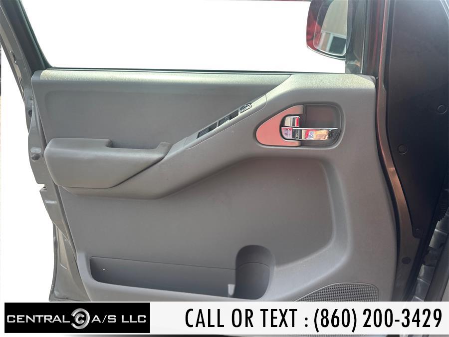 2007 Nissan Frontier 4WD Crew Cab LWB Auto SE *Late Avai, available for sale in East Windsor, Connecticut | Central A/S LLC. East Windsor, Connecticut 2007 Nissan Frontier 4WD Crew Cab LWB Auto SE *Late Avai, available for sale in East Windsor, Connecticut | Central A/S LLC. East Windsor, Connecticut