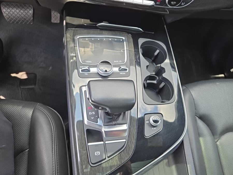 2018 Audi Q7 3.0 TFSI Prestige, available for sale in Springfield, Massachusetts | Absolute Motors Inc. Springfield, Massachusetts 2018 Audi Q7 3.0 TFSI Prestige, available for sale in Springfield, Massachusetts | Absolute Motors Inc. Springfield, Massachusetts