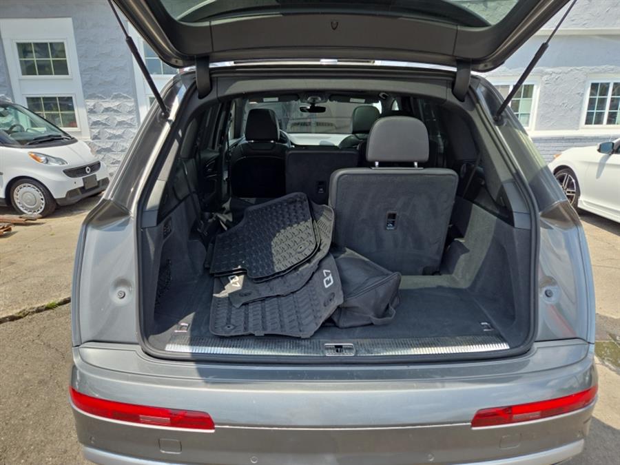 2018 Audi Q7 3.0 TFSI Prestige, available for sale in Springfield, Massachusetts | Absolute Motors Inc. Springfield, Massachusetts 2018 Audi Q7 3.0 TFSI Prestige, available for sale in Springfield, Massachusetts | Absolute Motors Inc. Springfield, Massachusetts