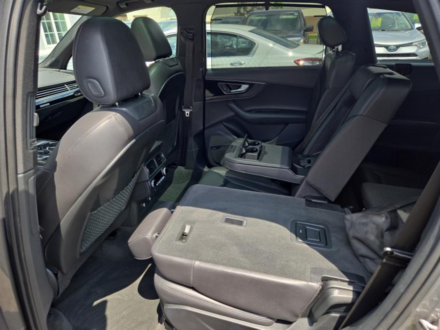 2018 Audi Q7 3.0 TFSI Prestige, available for sale in Springfield, Massachusetts | Absolute Motors Inc. Springfield, Massachusetts 2018 Audi Q7 3.0 TFSI Prestige, available for sale in Springfield, Massachusetts | Absolute Motors Inc. Springfield, Massachusetts