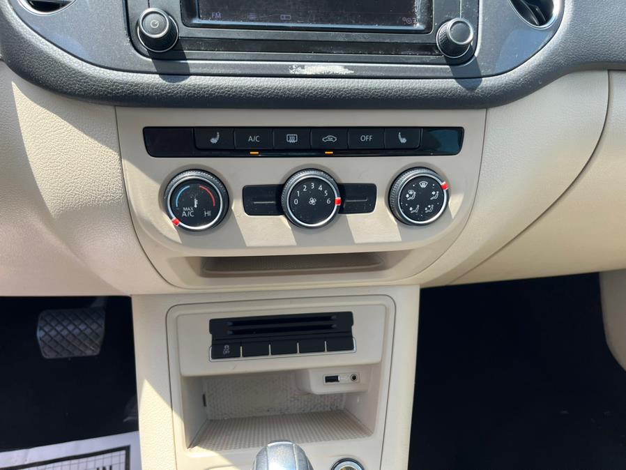 2017 Volkswagen Tiguan 2.0T Wolfsburg Edition 4MOTION, available for sale in South Windsor, Connecticut | Mike And Tony Auto Sales, Inc. South Windsor, Connecticut 2017 Volkswagen Tiguan 2.0T Wolfsburg Edition 4MOTION, available for sale in South Windsor, Connecticut | Mike And Tony Auto Sales, Inc. South Windsor, Connecticut