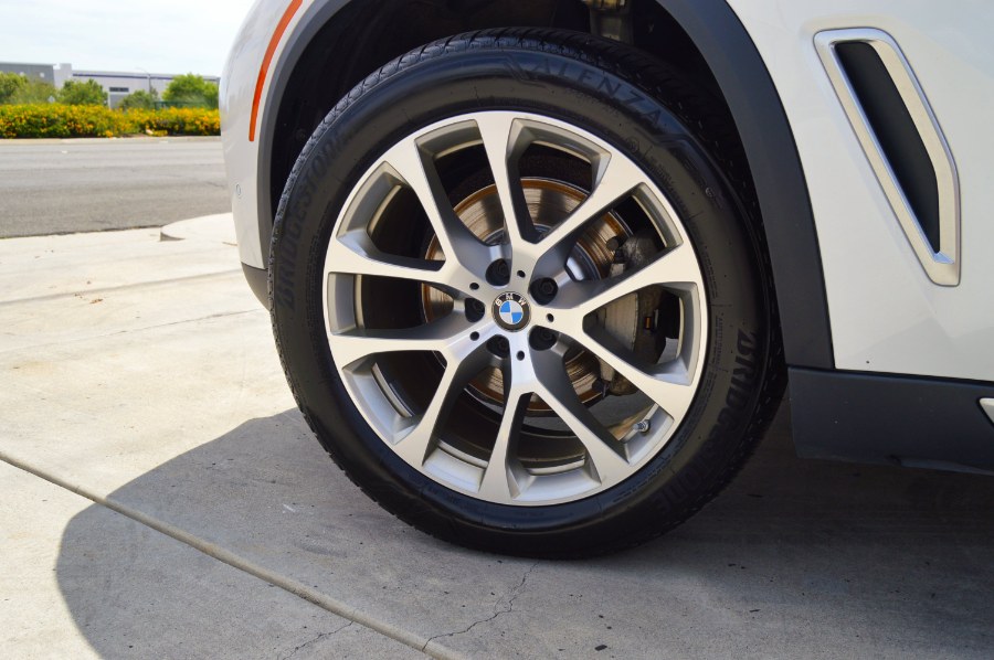2020 BMW X5 xDrive40i Sports Activity Vehicle, available for sale in Moreno Valley, California | Fusion Motors Inc. Moreno Valley, California 2020 BMW X5 xDrive40i Sports Activity Vehicle, available for sale in Moreno Valley, California | Fusion Motors Inc. Moreno Valley, California