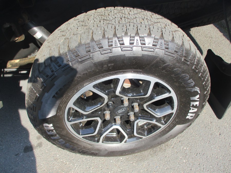 2013 Ford F-150 4WD SuperCab 145" Lariat, available for sale in Suffield, Connecticut | Suffield Auto LLC. Suffield, Connecticut 2013 Ford F-150 4WD SuperCab 145" Lariat, available for sale in Suffield, Connecticut | Suffield Auto LLC. Suffield, Connecticut
