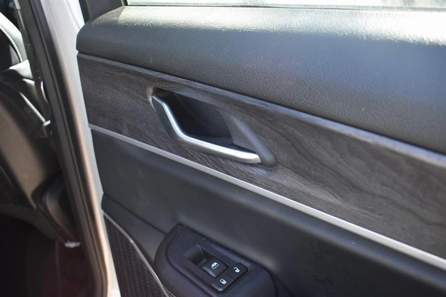 2023 Jeep Grand Cherokee l Limited, available for sale in Valley Stream, New York | Certified Performance Motors. Valley Stream, New York 2023 Jeep Grand Cherokee l Limited, available for sale in Valley Stream, New York | Certified Performance Motors. Valley Stream, New York