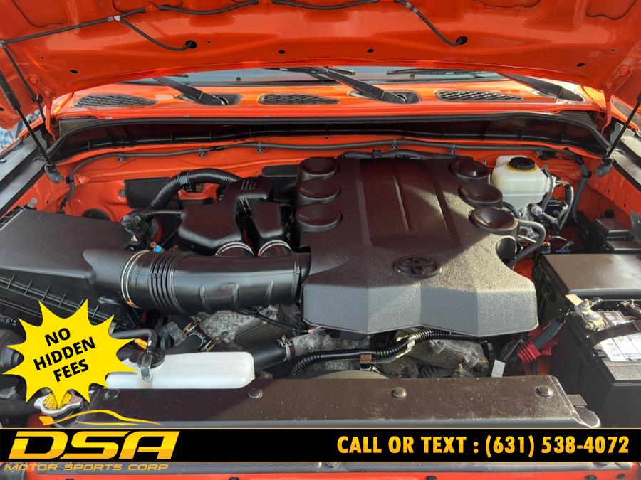 2013 Toyota FJ Cruiser 4WD 4dr Auto (Natl), available for sale in Commack, New York | DSA Motor Sports Corp. Commack, New York 2013 Toyota FJ Cruiser 4WD 4dr Auto (Natl), available for sale in Commack, New York | DSA Motor Sports Corp. Commack, New York