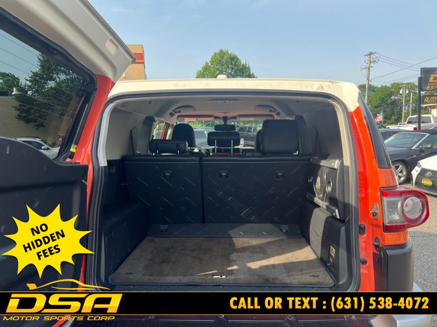 2013 Toyota FJ Cruiser 4WD 4dr Auto (Natl), available for sale in Commack, New York | DSA Motor Sports Corp. Commack, New York 2013 Toyota FJ Cruiser 4WD 4dr Auto (Natl), available for sale in Commack, New York | DSA Motor Sports Corp. Commack, New York