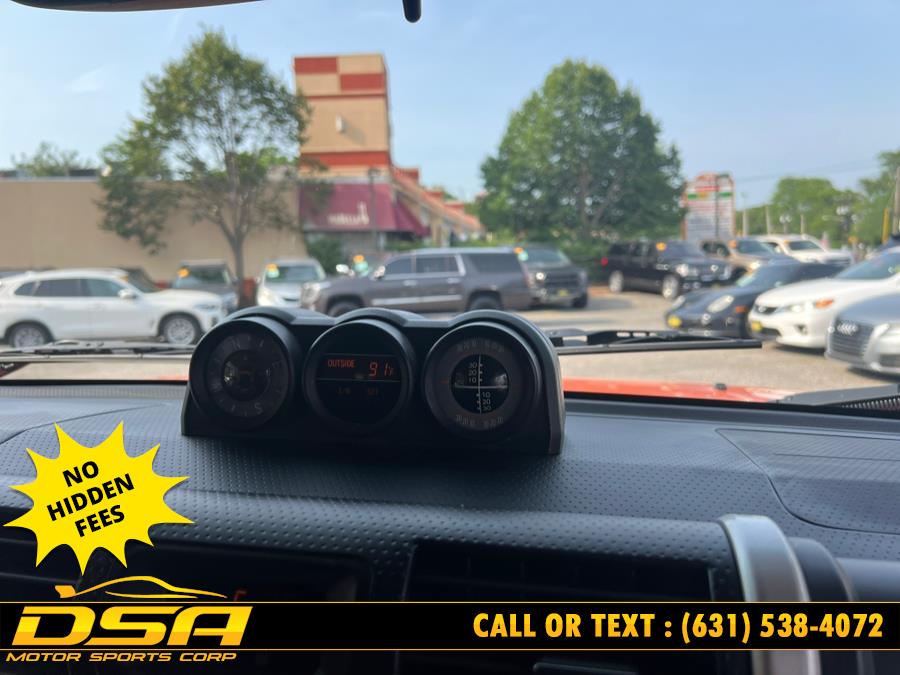 2013 Toyota FJ Cruiser 4WD 4dr Auto (Natl), available for sale in Commack, New York | DSA Motor Sports Corp. Commack, New York 2013 Toyota FJ Cruiser 4WD 4dr Auto (Natl), available for sale in Commack, New York | DSA Motor Sports Corp. Commack, New York