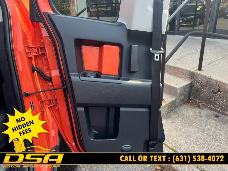 2013 Toyota FJ Cruiser 4WD 4dr Auto (Natl), available for sale in Commack, New York | DSA Motor Sports Corp. Commack, New York 2013 Toyota FJ Cruiser 4WD 4dr Auto (Natl), available for sale in Commack, New York | DSA Motor Sports Corp. Commack, New York
