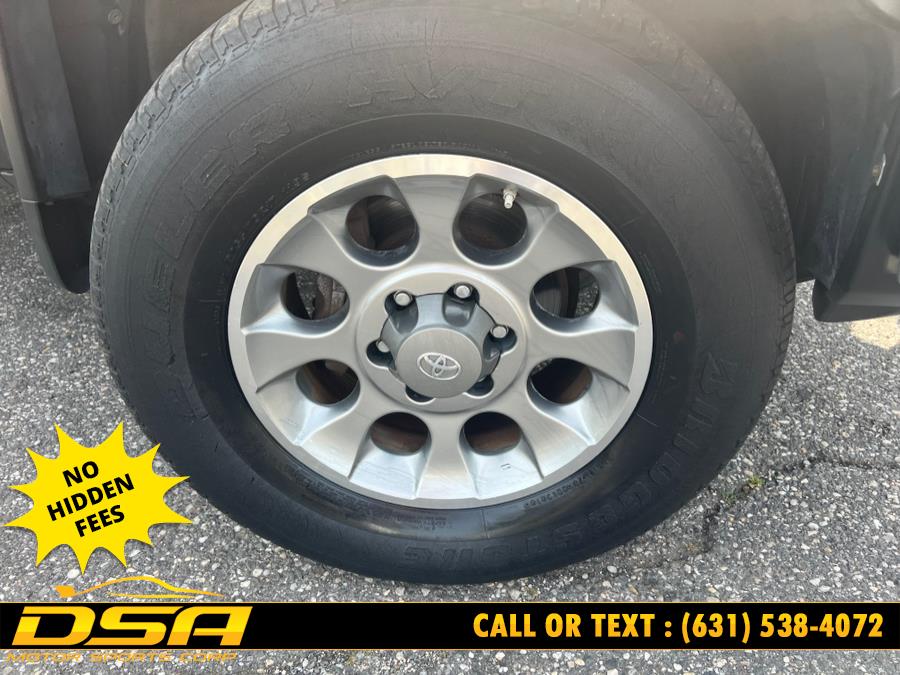 2013 Toyota FJ Cruiser 4WD 4dr Auto (Natl), available for sale in Commack, New York | DSA Motor Sports Corp. Commack, New York 2013 Toyota FJ Cruiser 4WD 4dr Auto (Natl), available for sale in Commack, New York | DSA Motor Sports Corp. Commack, New York