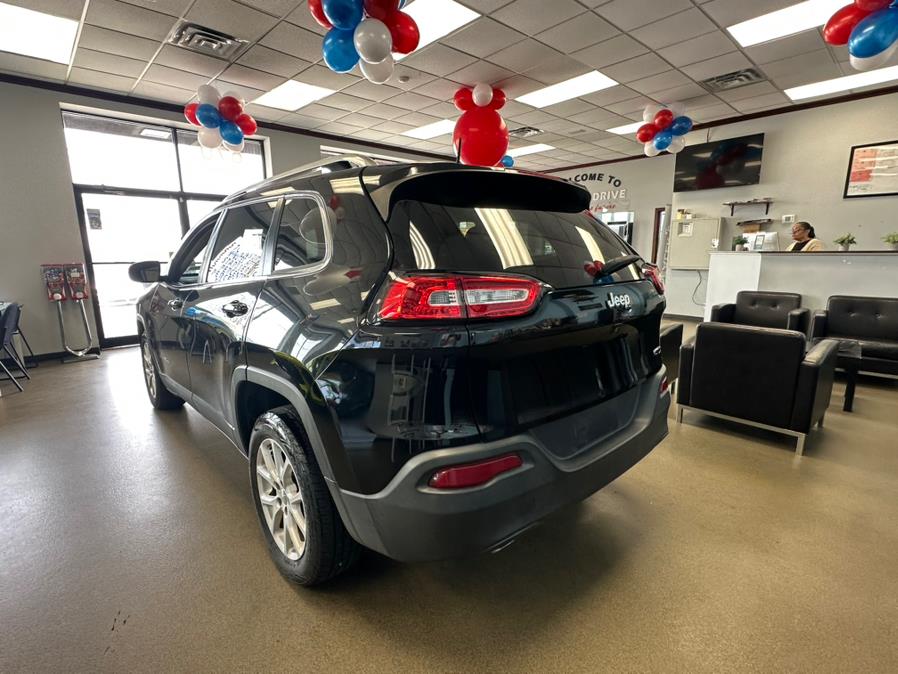 2018 Jeep Cherokee Latitude Plus FWD, available for sale in Inwood, New York | 5 Towns Drive. Inwood, New York 2018 Jeep Cherokee Latitude Plus FWD, available for sale in Inwood, New York | 5 Towns Drive. Inwood, New York