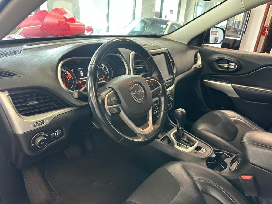 2018 Jeep Cherokee Latitude Plus FWD, available for sale in Inwood, New York | 5 Towns Drive. Inwood, New York 2018 Jeep Cherokee Latitude Plus FWD, available for sale in Inwood, New York | 5 Towns Drive. Inwood, New York