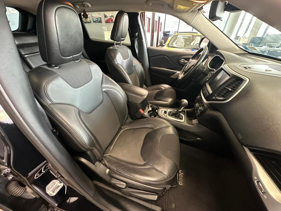 2018 Jeep Cherokee Latitude Plus FWD, available for sale in Inwood, New York | 5 Towns Drive. Inwood, New York 2018 Jeep Cherokee Latitude Plus FWD, available for sale in Inwood, New York | 5 Towns Drive. Inwood, New York