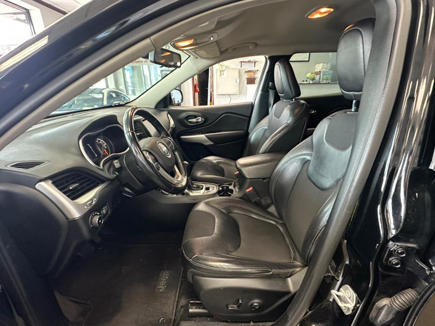 2018 Jeep Cherokee Latitude Plus FWD, available for sale in Inwood, New York | 5 Towns Drive. Inwood, New York 2018 Jeep Cherokee Latitude Plus FWD, available for sale in Inwood, New York | 5 Towns Drive. Inwood, New York