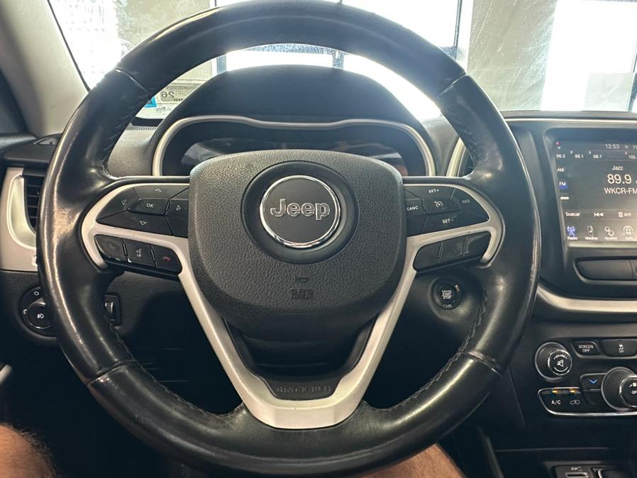 2018 Jeep Cherokee Latitude Plus FWD, available for sale in Inwood, New York | 5 Towns Drive. Inwood, New York 2018 Jeep Cherokee Latitude Plus FWD, available for sale in Inwood, New York | 5 Towns Drive. Inwood, New York