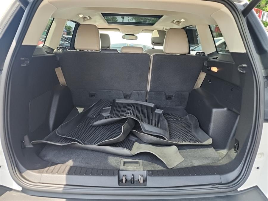 2018 Ford Escape Titanium 4WD, available for sale in Islip, New York | L.I. Auto Gallery. Islip, New York 2018 Ford Escape Titanium 4WD, available for sale in Islip, New York | L.I. Auto Gallery. Islip, New York