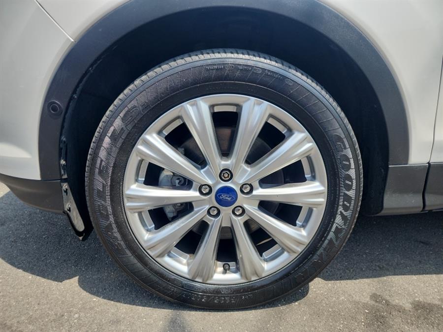 2018 Ford Escape Titanium 4WD, available for sale in Islip, New York | L.I. Auto Gallery. Islip, New York 2018 Ford Escape Titanium 4WD, available for sale in Islip, New York | L.I. Auto Gallery. Islip, New York