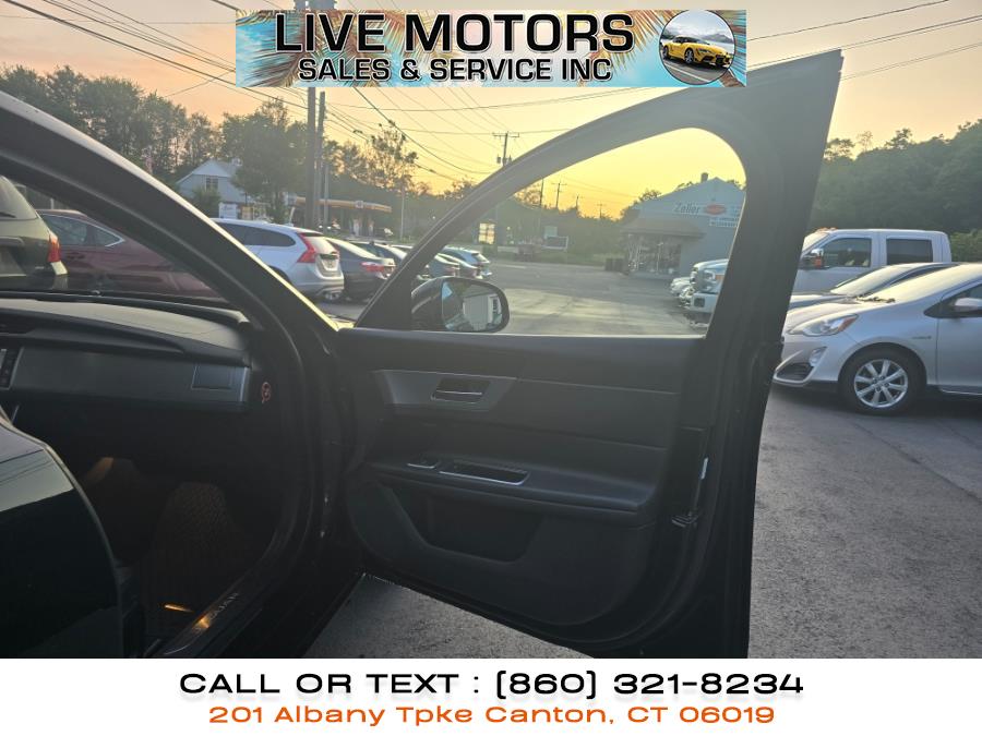 2018 Jaguar XF Sedan 25t AWD, available for sale in Canton, Connecticut | Live Motors Sales and Service INC. Canton, Connecticut 2018 Jaguar XF Sedan 25t AWD, available for sale in Canton, Connecticut | Live Motors Sales and Service INC. Canton, Connecticut