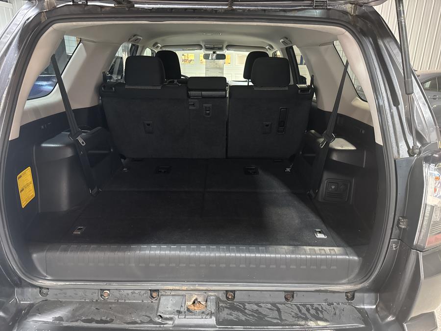 2014 Toyota 4Runner 4WD 4dr V6 SR5 (Natl), available for sale in Pittsfield, Maine | Maine Central Motors. Pittsfield, Maine 2014 Toyota 4Runner 4WD 4dr V6 SR5 (Natl), available for sale in Pittsfield, Maine | Maine Central Motors. Pittsfield, Maine