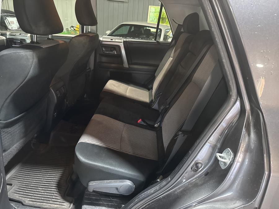 2014 Toyota 4Runner 4WD 4dr V6 SR5 (Natl), available for sale in Pittsfield, Maine | Maine Central Motors. Pittsfield, Maine 2014 Toyota 4Runner 4WD 4dr V6 SR5 (Natl), available for sale in Pittsfield, Maine | Maine Central Motors. Pittsfield, Maine