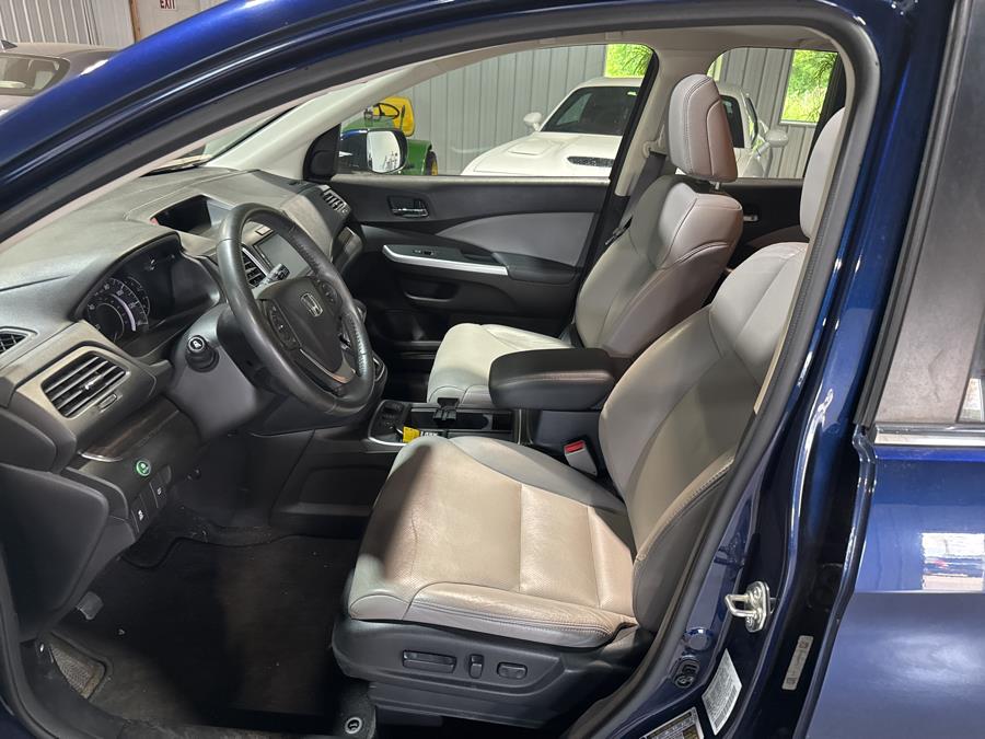 2016 Honda CR-V AWD 5dr EX-L w/Navi, available for sale in Pittsfield, Maine | Maine Central Motors. Pittsfield, Maine 2016 Honda CR-V AWD 5dr EX-L w/Navi, available for sale in Pittsfield, Maine | Maine Central Motors. Pittsfield, Maine