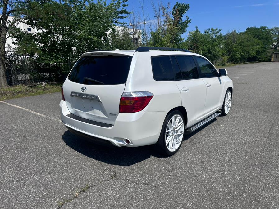 2010 Toyota Highlander 4WD 4dr V6 SE, available for sale in Garfield, New Jersey | Mikes Auto Sales LLC. Garfield, New Jersey 2010 Toyota Highlander 4WD 4dr V6 SE, available for sale in Garfield, New Jersey | Mikes Auto Sales LLC. Garfield, New Jersey